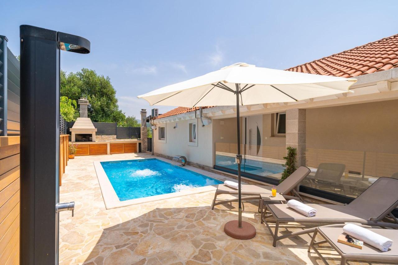 Villa Tranquility Nest Beniva Mokosica Bagian luar foto